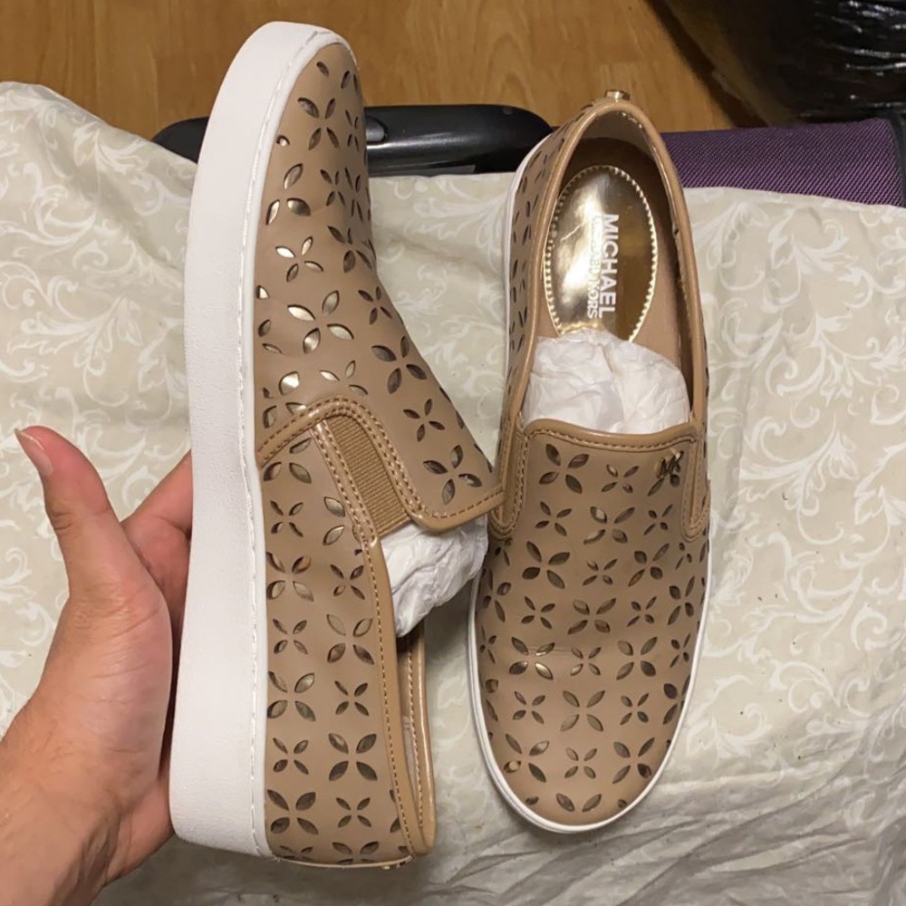 All New Michael Kors Gold Keaton Slip ON “Leather”